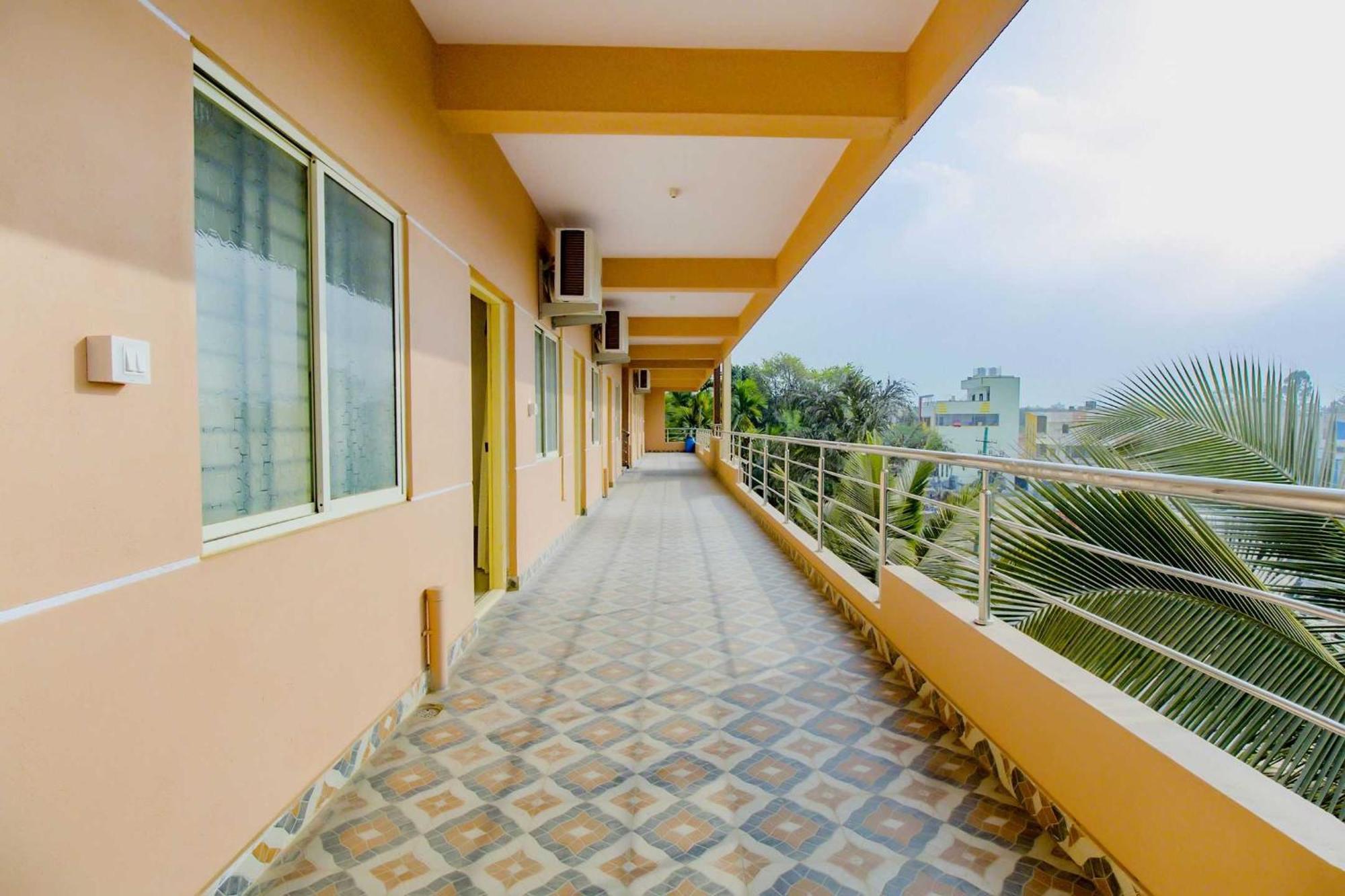 Hotel O P N K Suites Jālahalli Exterior foto